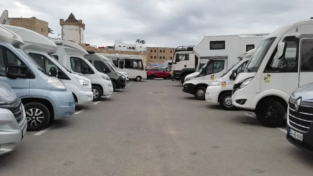 parking Asilah sécurisé